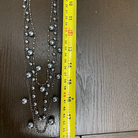 Three-chained Necklace - Picture 3 of 3